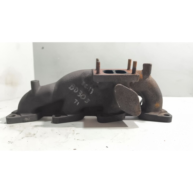 Recambio de colector escape para nissan atleon 56.13 referencia OEM IAM 255704649R 2
