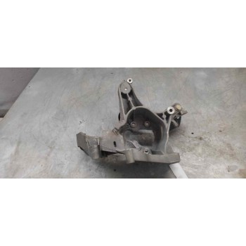 Recambio de soporte alternador para renault laguna (b56) 1.9 dti rt referencia OEM IAM   
