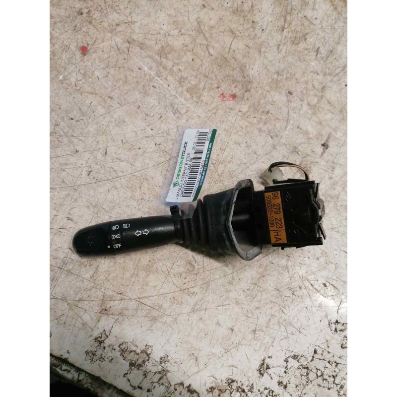 Recambio de mando intermitentes para daewoo tacuma se referencia OEM IAM 96279223 5093201000 7/3 PINS