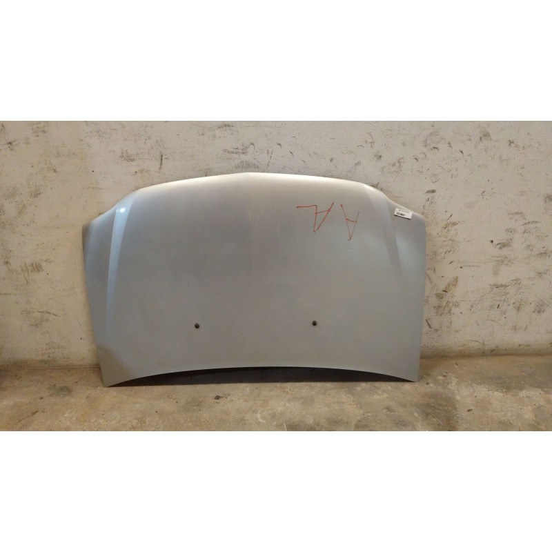 Recambio de capo para dacia logan 1.6 cat referencia OEM IAM   