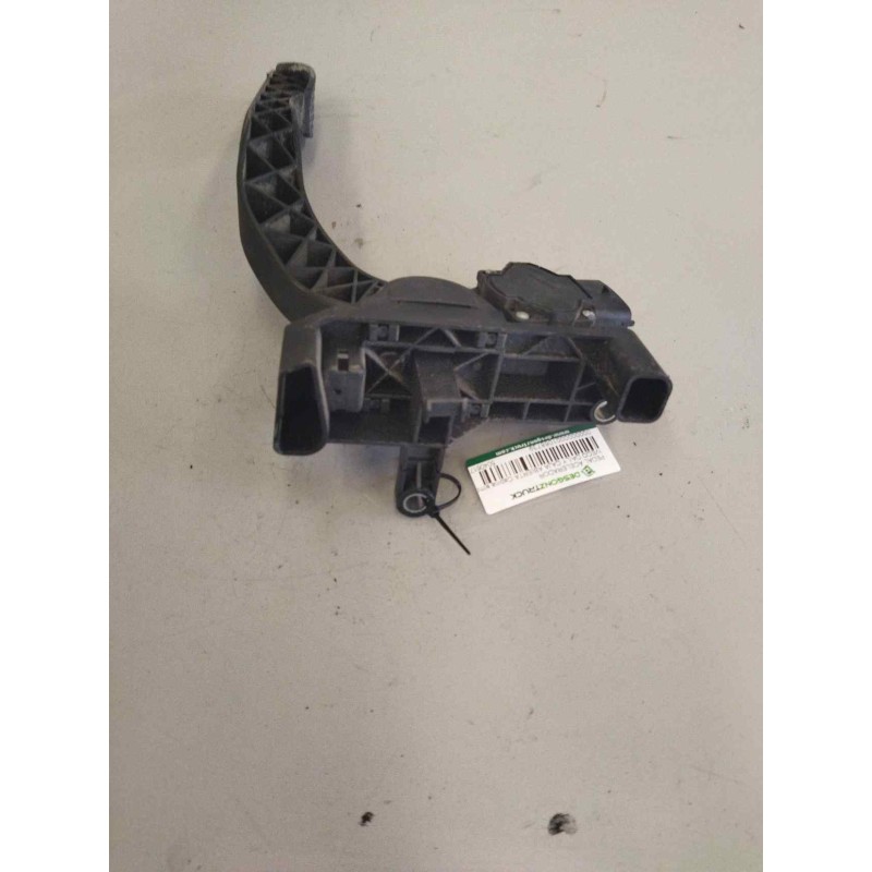 Recambio de pedal acelerador para iveco daily caja abierta cabina simple 65 c... batalla 3450 referencia OEM IAM 504061734 02810 - Blanco 3
