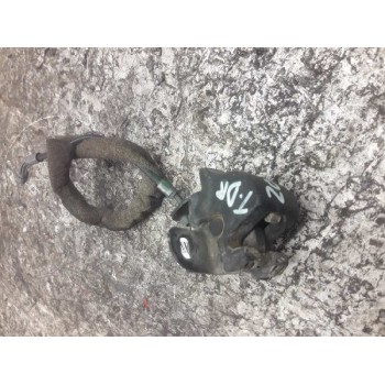 CERRADURA PUERTA CARGA INFERIOR DERECHA 