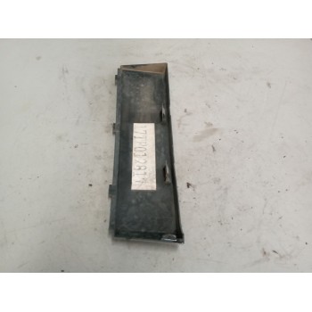 Recambio de molduras delanteras para renault magnum ab 2005 12.8 diesel referencia OEM IAM 5010468807  IZQUIERDA