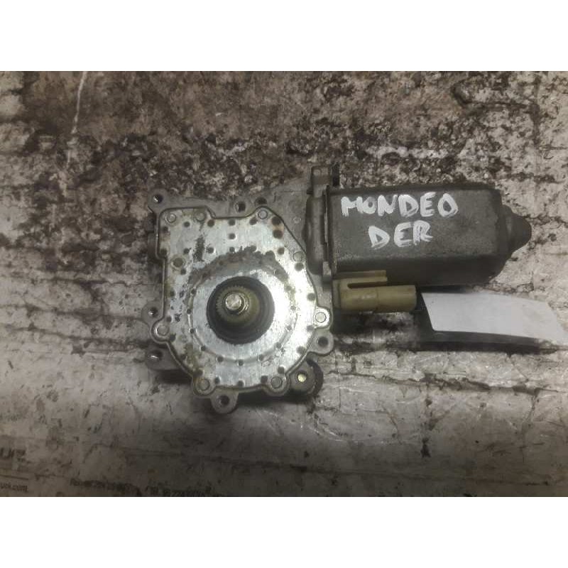 Recambio de motor elevalunas trasero derecho para ford mondeo berlina/familiar (fd) referencia OEM IAM 0130821519 2 PINS 