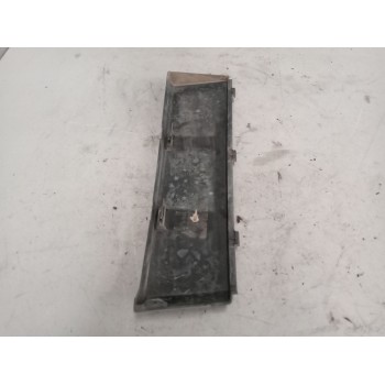 Recambio de molduras delanteras para renault magnum ab 2005 12.8 diesel referencia OEM IAM 5010468808  DERECHA