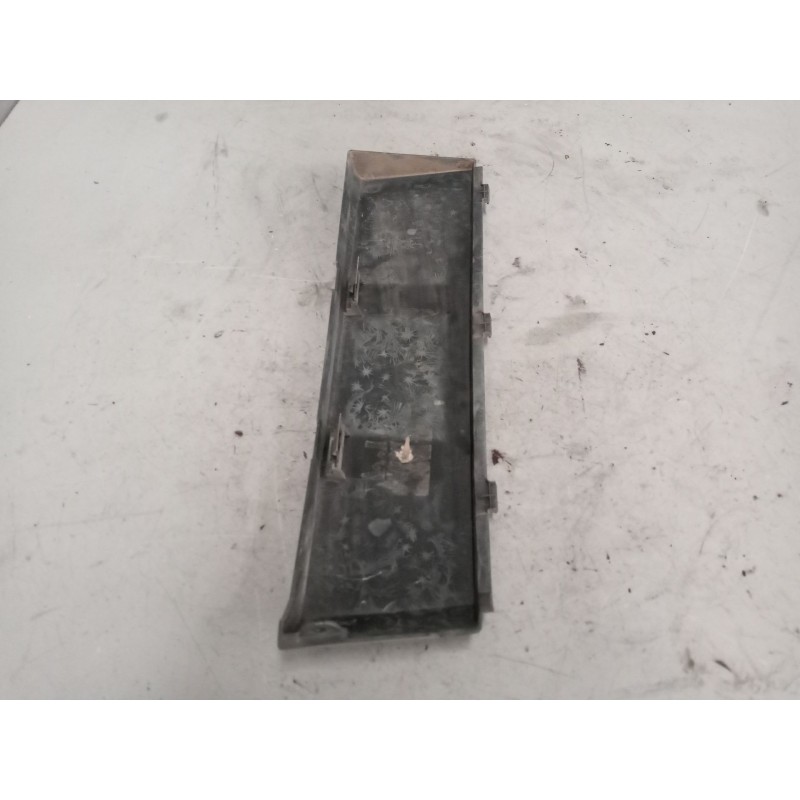 Recambio de molduras delanteras para renault magnum ab 2005 12.8 diesel referencia OEM IAM 5010468808  DERECHA - Blanco 3