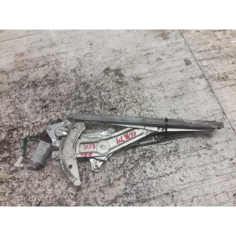 Recambio de elevalunas delantero derecho para toyota corolla (e11) 1.6 linea luna (5-ptas.) referencia OEM IAM 8571012220 062100 3