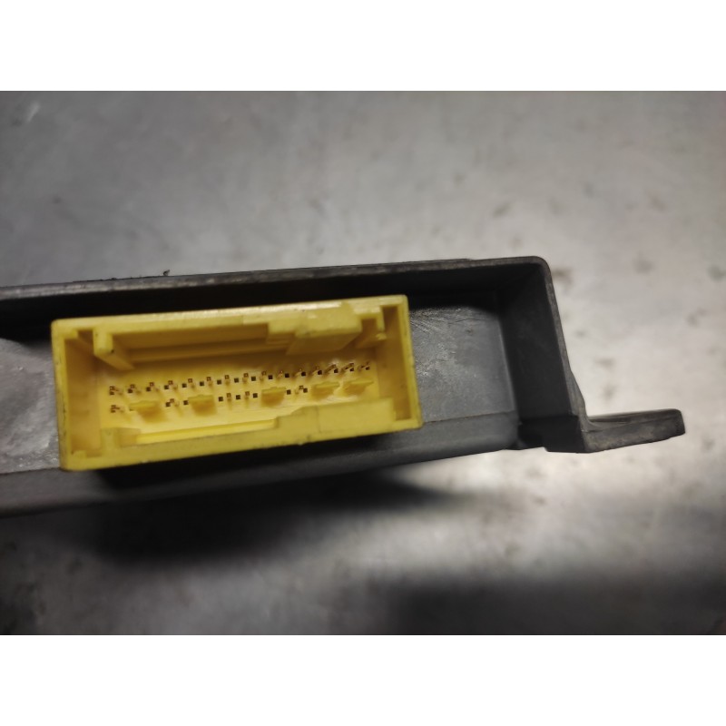 Recambio de centralita airbag para renault megane i classic (la0) 1.9 diesel referencia OEM IAM 7700418152D 550548400 2