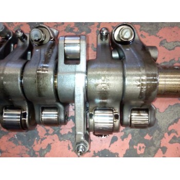 Recambio de eje balancines para renault premium route 2006 fas 4x2 larga distancia referencia OEM IAM   