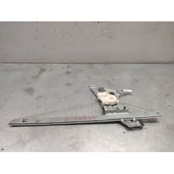 ELEVALUNAS DELANTERO DERECHO A0068205542 2 PINS