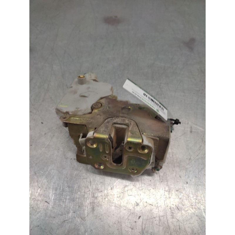 Recambio de cerradura puerta delantera derecha para nissan primera (p11) 2.0 td referencia OEM IAM   