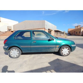 ford fiesta berlina (dx) del año 2002