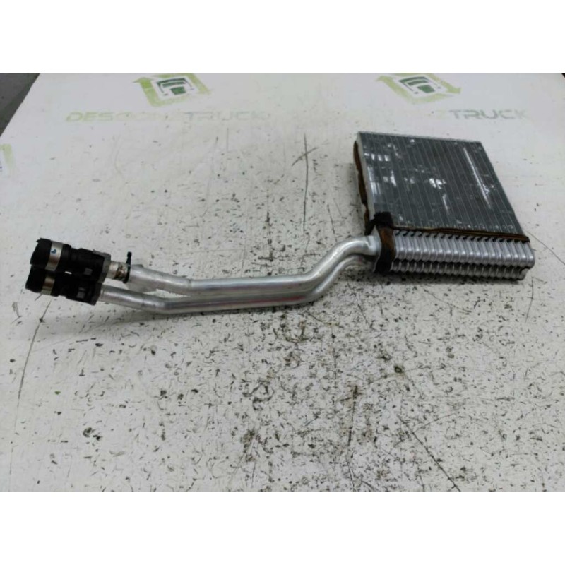 Recambio de radiador calefaccion / aire acondicionado para ford focus berlina (cap) ambiente (d) referencia OEM IAM   