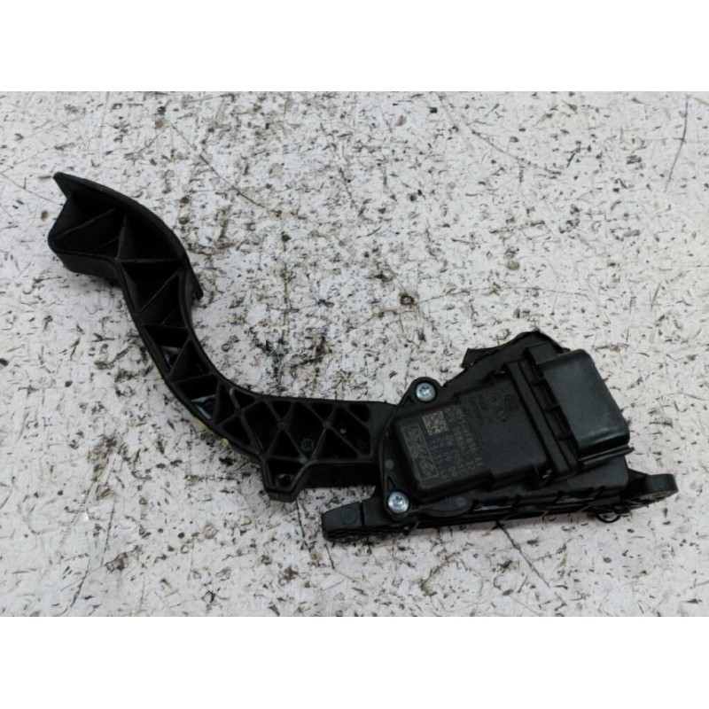 Recambio de potenciometro pedal para ford focus berlina (cap) ambiente (d) referencia OEM IAM 6PV00864132 0WC95YE 4M519F836AK - Blanco 3