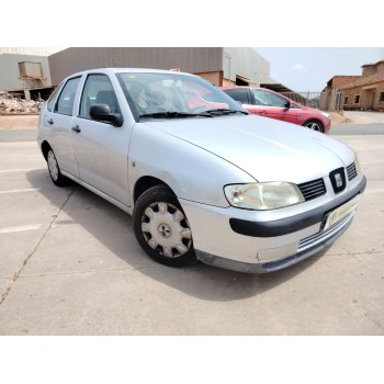 seat cordoba berlina (6k2) del año 2001