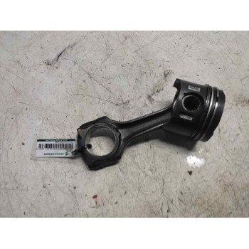 Recambio de piston para mercedes-benz sprinter 02.00  caja cerrada 2.2 cdi cat referencia OEM IAM   