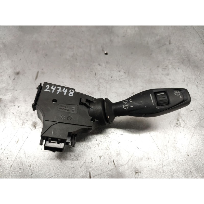Recambio de mando limpia para ford ecosport 1.0 ecoboost referencia OEM IAM 8A6T13335BC  
