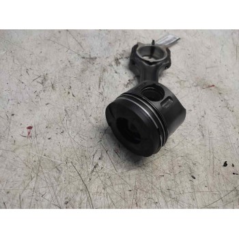 Recambio de piston para mercedes-benz sprinter 02.00  caja cerrada 2.2 cdi cat referencia OEM IAM   