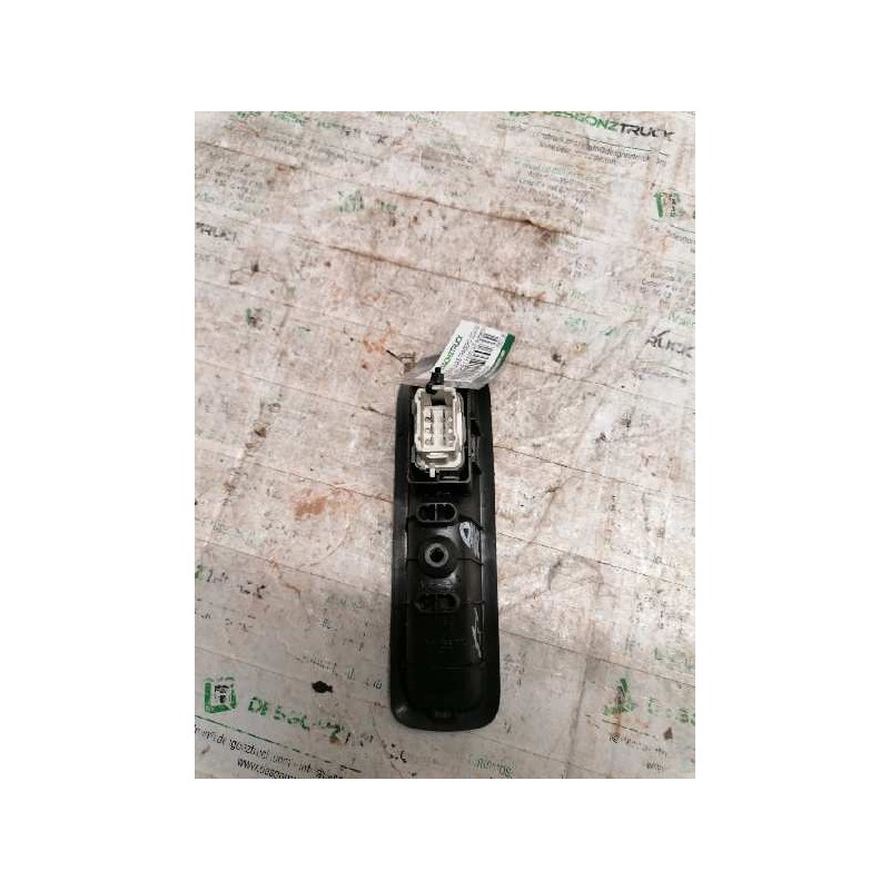 Recambio de mando elevalunas trasero izquierdo para renault megane ii familiar authentique confort referencia OEM IAM 156013870 - Negro 2