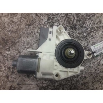 Recambio de motor elevalunas trasero izquierdo para peugeot 407 sw premium referencia OEM IAM 0130822201 999065103 6 PINS