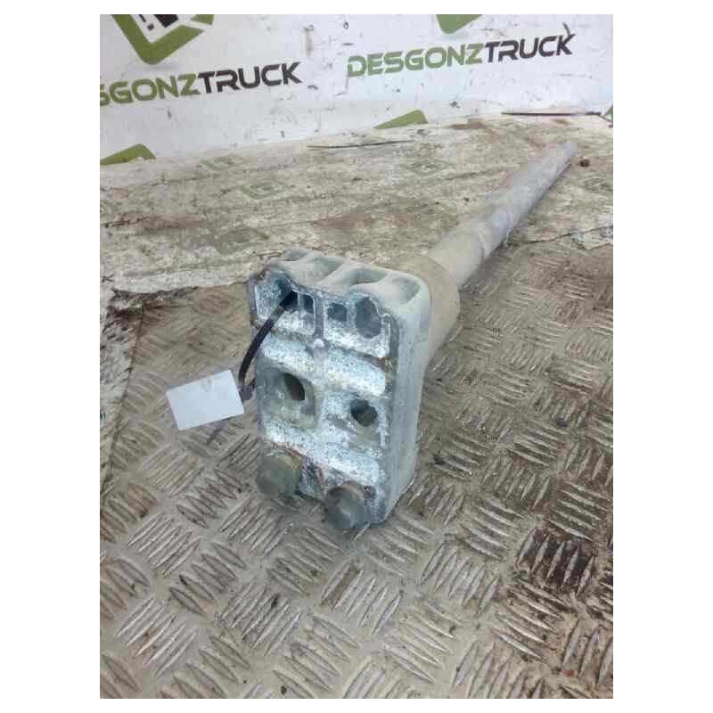 Recambio de soporte guardabarros trasero para volvo fh 440 fg 4x2 low largo (lh1 o l2h1) referencia OEM IAM 20466895 DELANTERO I - Amarillo 4