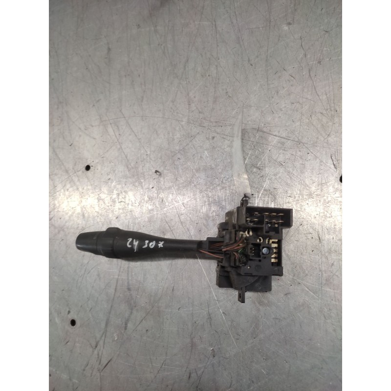 Recambio de mando limpia para nissan primera (p11) 2.0 td referencia OEM IAM 36929E06G0 - Plata 2
