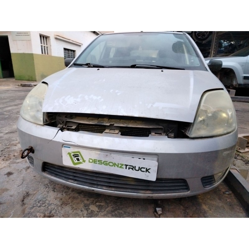 ford fiesta (cbk) del año 2002