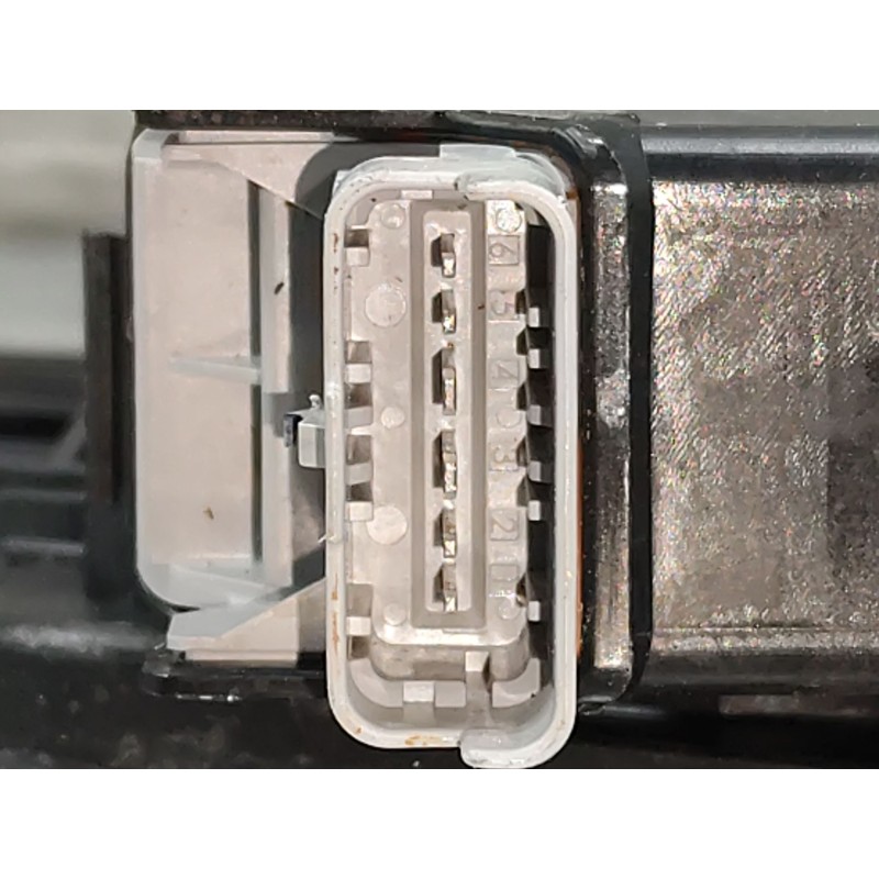 Recambio de elevalunas delantero derecho para peugeot 208 ii (ub_, up_, uw_, uj_) 1.5 bluehdi 100 referencia OEM IAM - Blanco 2