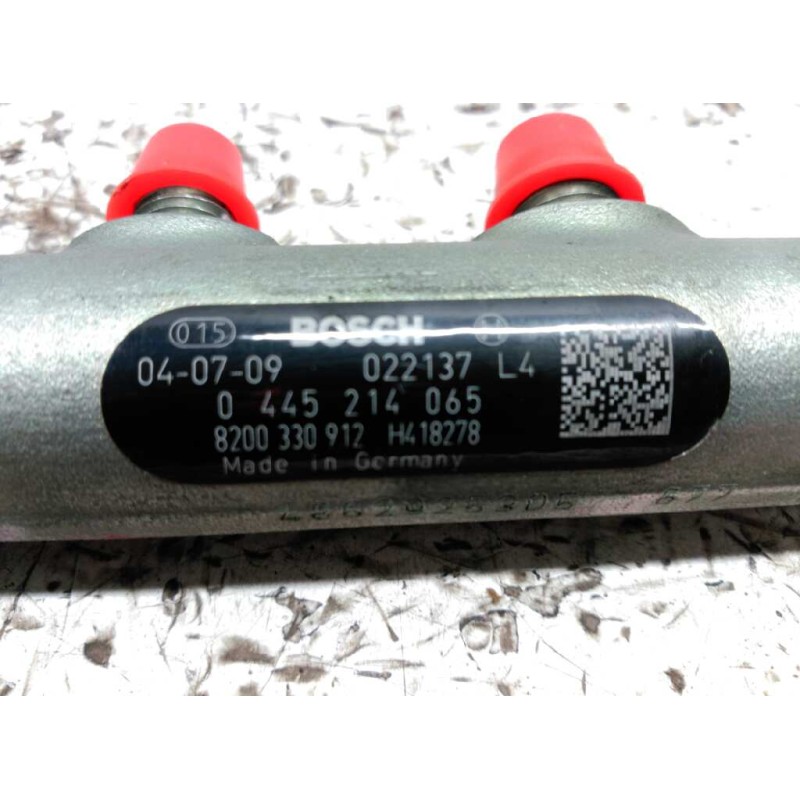 Recambio de rampa inyectora para renault laguna ii grandtour (kg0) referencia OEM IAM 8200330912 0445214065 2