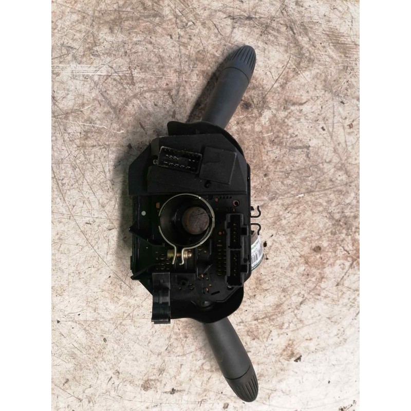 Recambio de mando multifuncion para fiat punto berlina (188) 1.2 8v elx (i) referencia OEM IAM A223 2