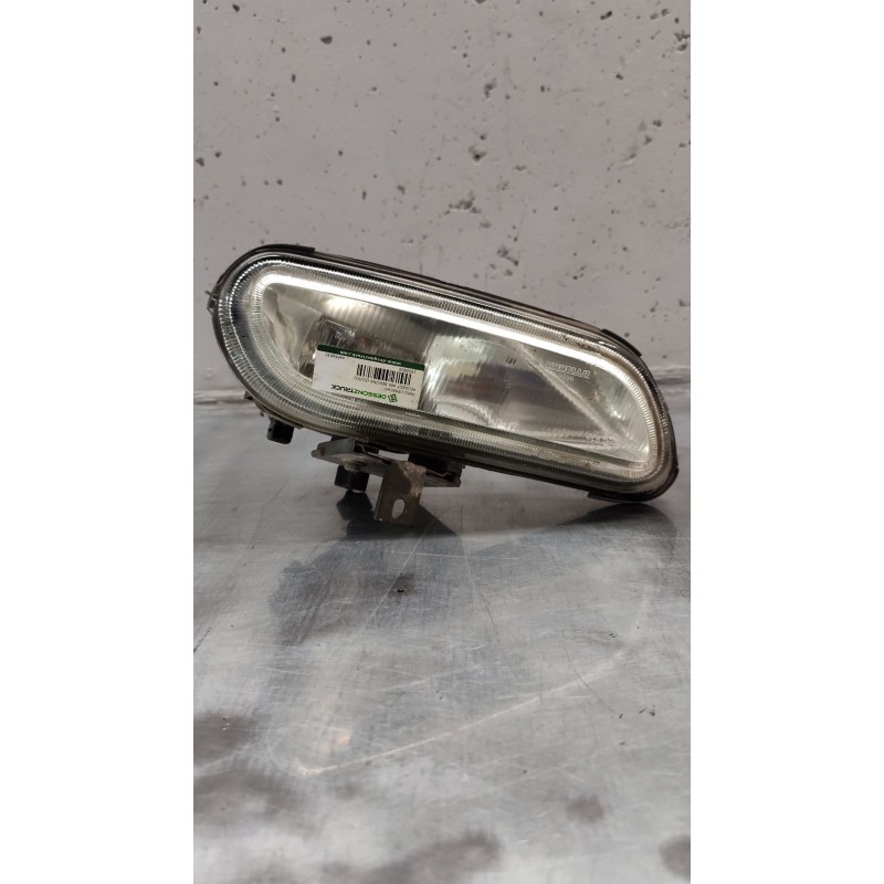 Recambio de faro derecho para peugeot 406 berlina (s1/s2) stdt referencia OEM IAM pa66gb30  