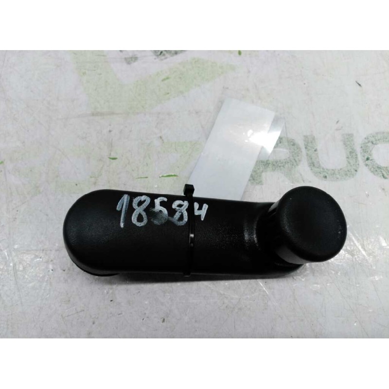 Recambio de maneta elevalunas trasera derecha para renault megane i berlina hatchback (ba0) 1.4e rn (baoe) referencia OEM IAM 77