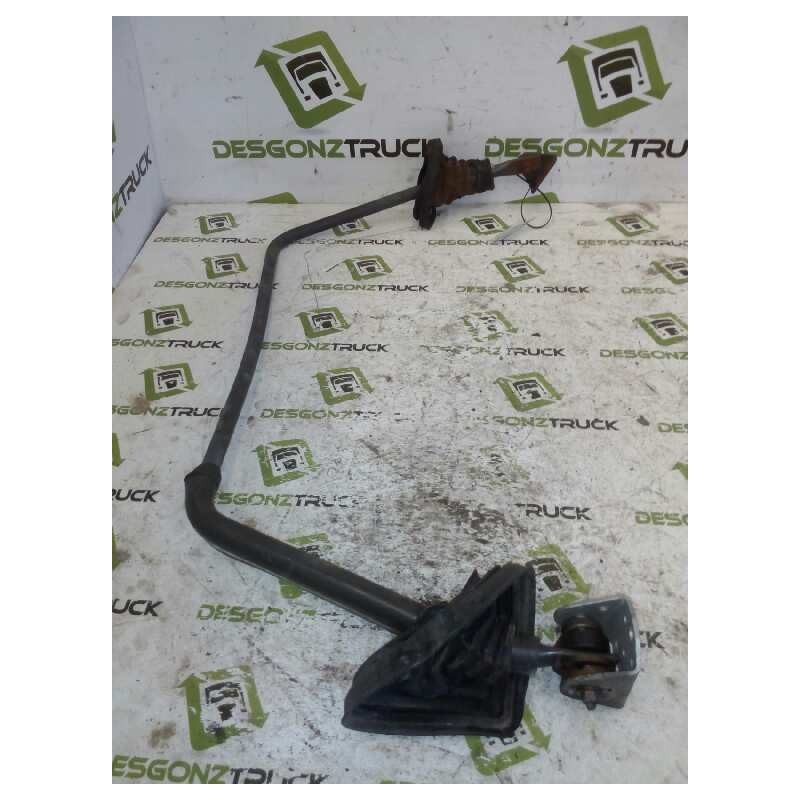Recambio de brazo retrovisor derecho para iveco eurocargo 05.03  fg 80 el larga distancia referencia OEM IAM   