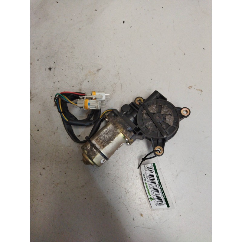 Recambio de motor elevalunas delantero derecho para man tg - a 18.xxx 12.4 diesel referencia OEM IAM 81286016130  