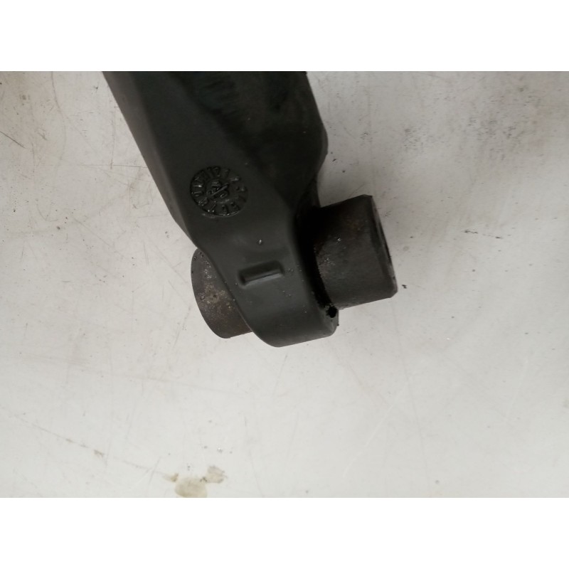 Recambio de brazo elevacion cabina para volvo fh 12 2002  12.1 diesel (d12d420) referencia OEM IAM 3198842 - Blanco 3