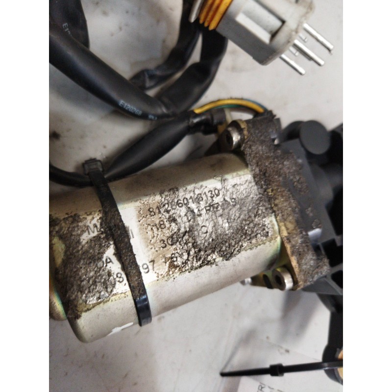 Recambio de motor elevalunas delantero derecho para man tg - a 18.480 12.4 diesel referencia OEM IAM 81286016130 - Blanco 2