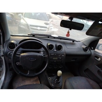 ford fiesta (cbk) del año 2002