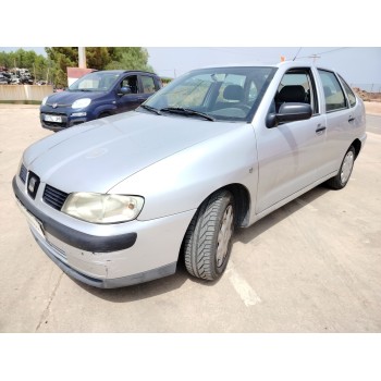 seat cordoba berlina (6k2) del año 2001