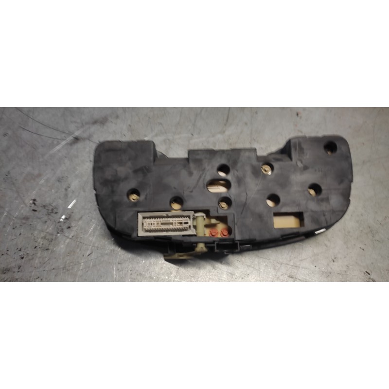 Recambio de cuadro instrumentos para opel astra g berlina club referencia OEM IAM DQ09228743 2