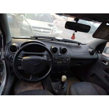 ford fiesta (cbk) del año 2002