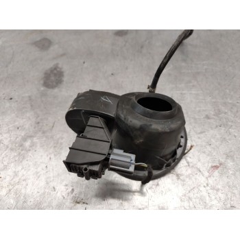 Recambio de tapa exterior combustible para ford ecosport 1.0 ecoboost referencia OEM IAM   