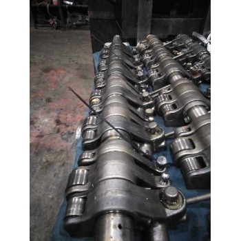 Recambio de eje balancines para renault magnum ab 2005 cabina adel.tractor semirr. gv  4x2 4xx.18 gran espacio referencia OEM IA
