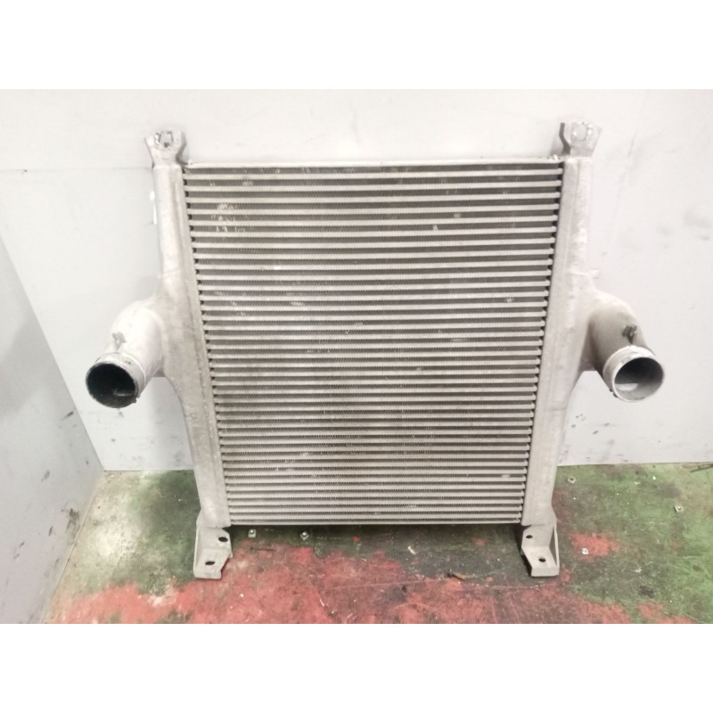 Recambio de intercooler para iveco stralis (ad/at) 7.8 diesel referencia OEM IAM 41218267 - Rojo 2