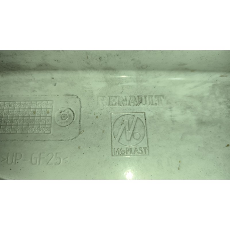 Recambio de moldura trasera cabina para renault magnum ab diesel referencia OEM IAM 5010599372 IZQUIERDA - Blanco 3