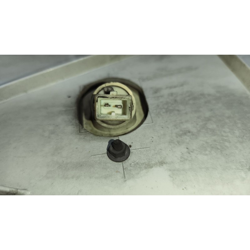 Recambio de moldura trasera cabina para renault magnum ab diesel referencia OEM IAM 5010599372 IZQUIERDA - Blanco 5