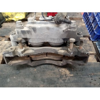 Recambio de pinza freno delantera derecha para iveco eurocargo 05.03  3.9 diesel referencia OEM IAM 500352572 BREMBO 576201