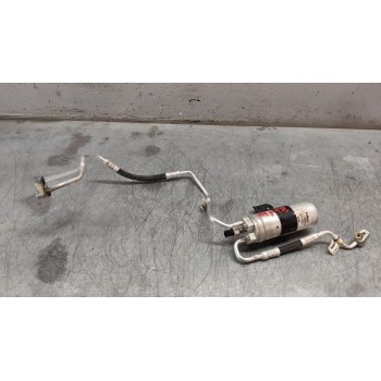 Recambio de tubos aire acondicionado para ford ecosport 1.0 ecoboost referencia OEM IAM CN1119A704DD  