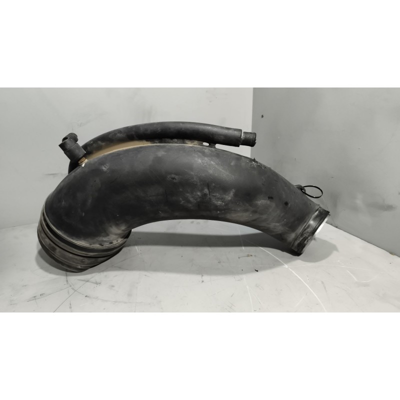 Recambio de tubo admision para renault magnum ab diesel referencia OEM IAM 7421049064 - Blanco 2