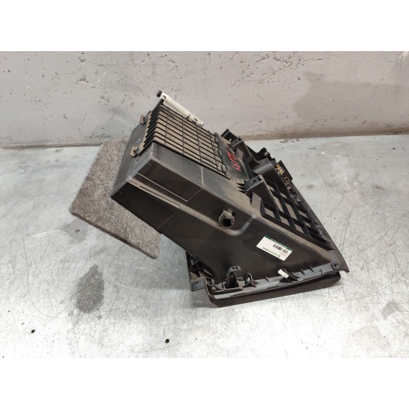 Recambio de guantera para hyundai i20 city s referencia OEM IAM - Gris 5