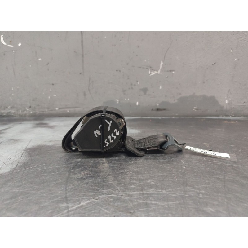 Recambio de cinturon seguridad trasero central para renault megane ii coupe/cabrio authentique referencia OEM IAM   